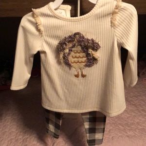 Baby girl Thanksgiving outfit.